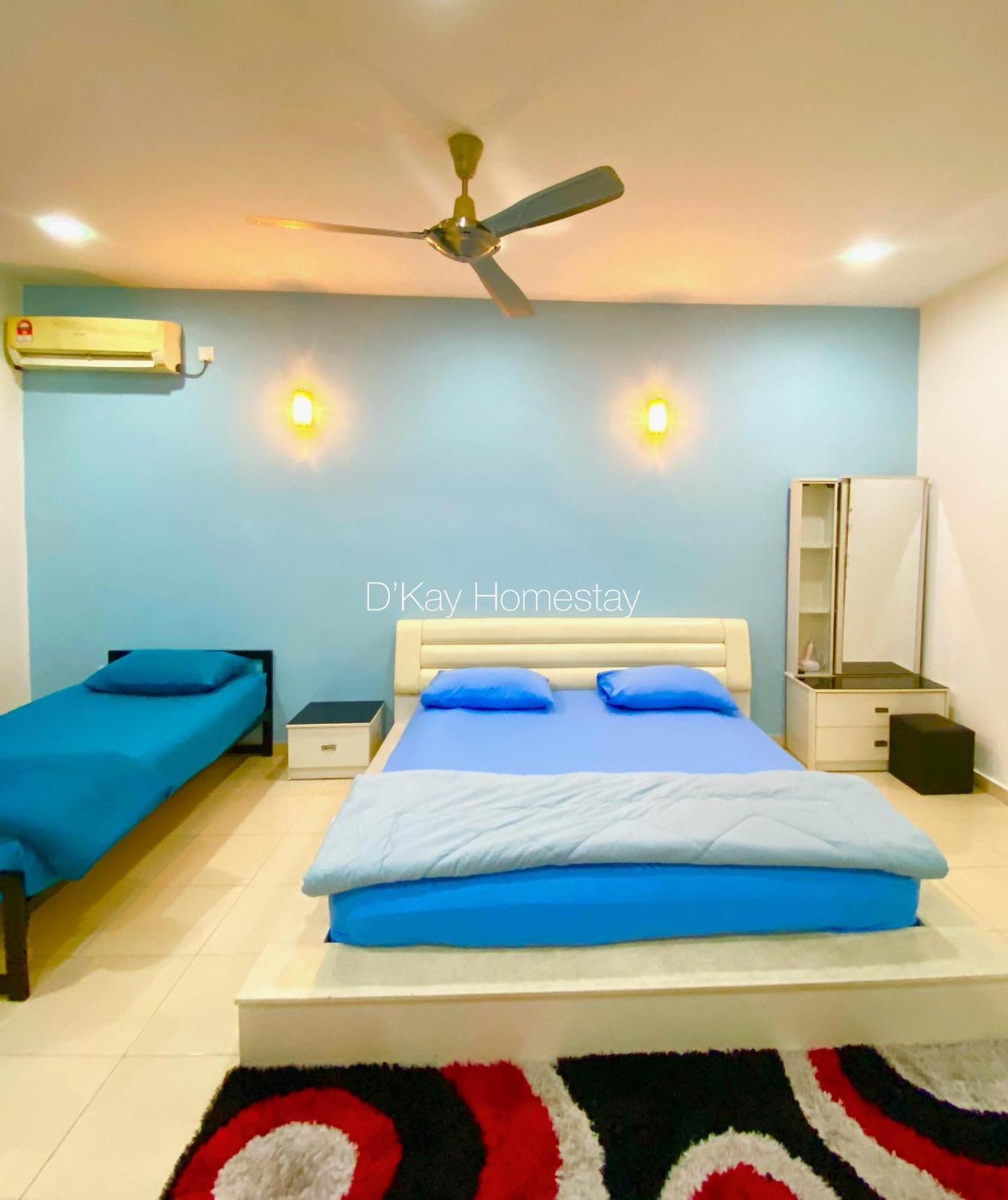 4 Bedrooms Homestay, Fully Aircond In Sendayan By D'Kay Homes I 10-15 Pax Seremban Exterior photo